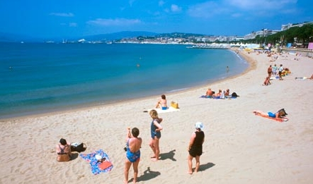 La plage de Cannes